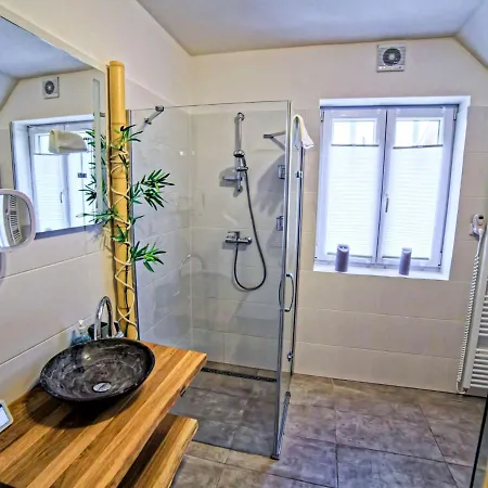 Holiday Lakeside Village 36 - - Sauna By Interhome * Frymburk