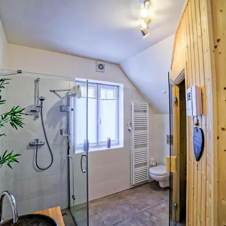 Holiday Lakeside Village 36 - - Sauna By Interhome * Frymburk